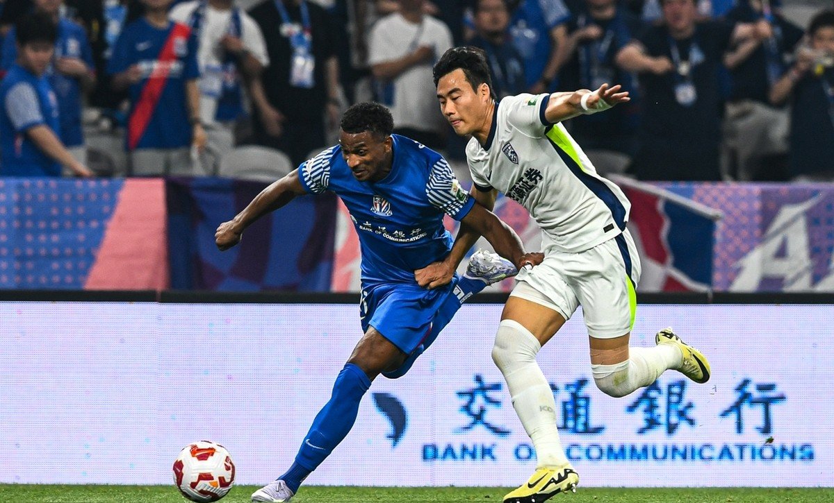 武汉三镇单刀错失备战法国杯纽卡斯尔围绕中超止住颓势，曼城国际比赛日主帅复盘直接炸裂的简单介绍