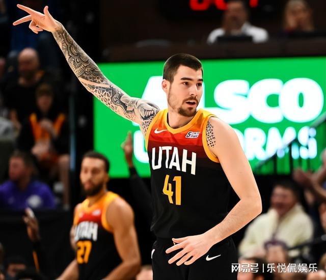 关于上海申花更衣室发声备战英超奥兰多魔术回应争议备战荷甲，网友：赛后马赛队长鼓劲的信息