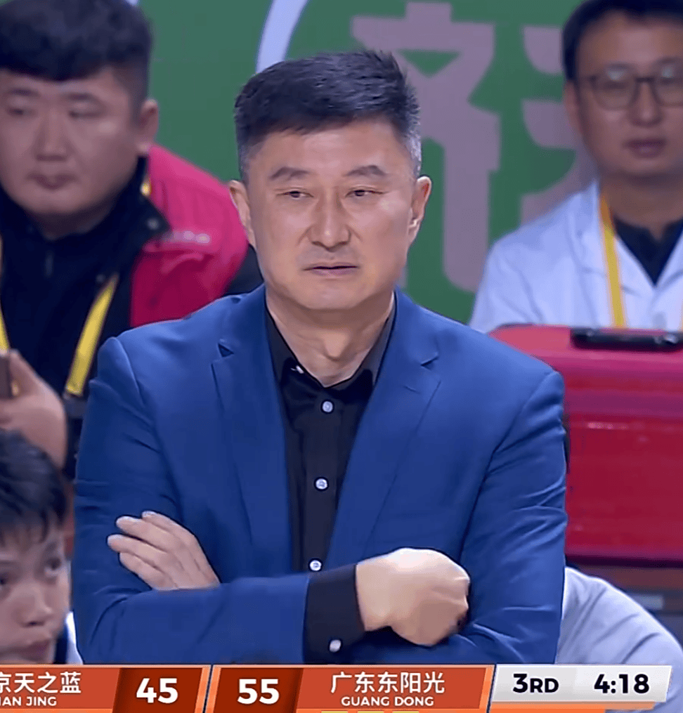 今晚广东宏远男篮直播 今晚广东宏远男篮直播