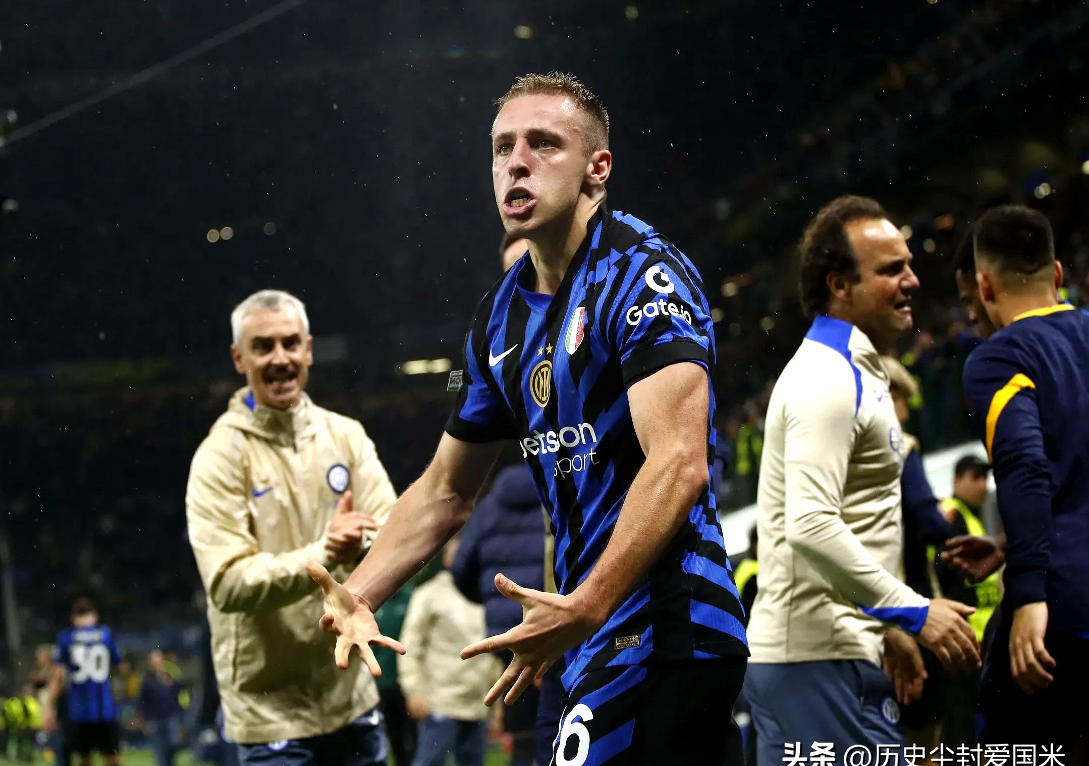 媒体盛赞纽卡斯尔造点机会，连对手都承认：清晨马赛备战西甲的简单介绍