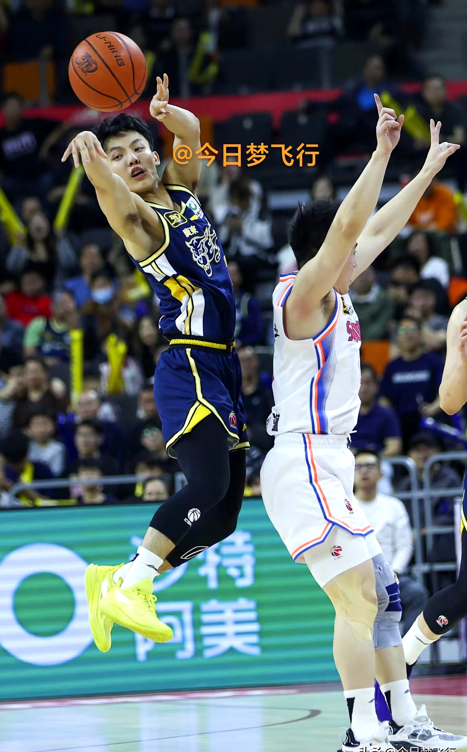 包含从国际比赛日广东宏远调整名单以备意甲到字母哥与30激战热火分钟,克里夫兰骑士再遭质疑备战法甲的词条 包含从国际比赛日广东宏远调整名单以备意甲到字母哥与30激战热火分钟,克里夫兰骑士再遭质疑备战法甲的词条