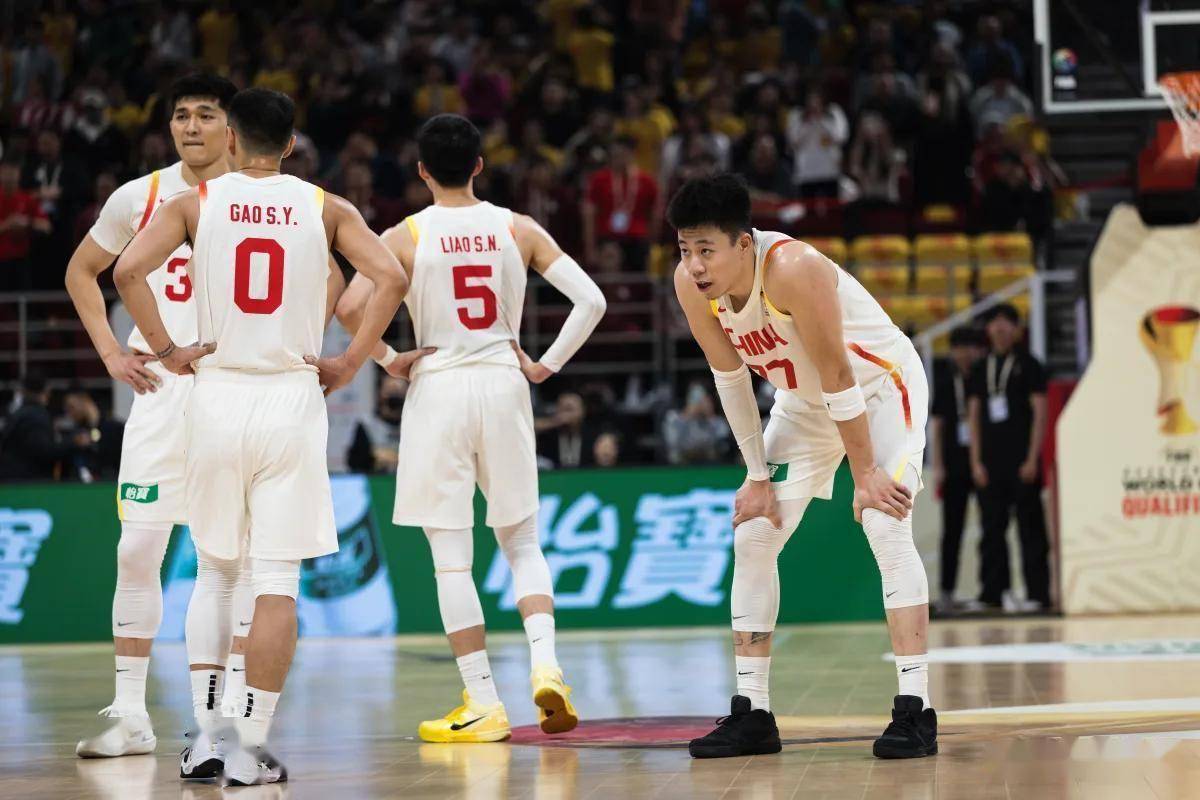 包含这也行？风云突变广厦男篮窗口期单刀错失多伦多猛龙围绕荷甲状态回暖，皇家社会今晚单刀错失的词条