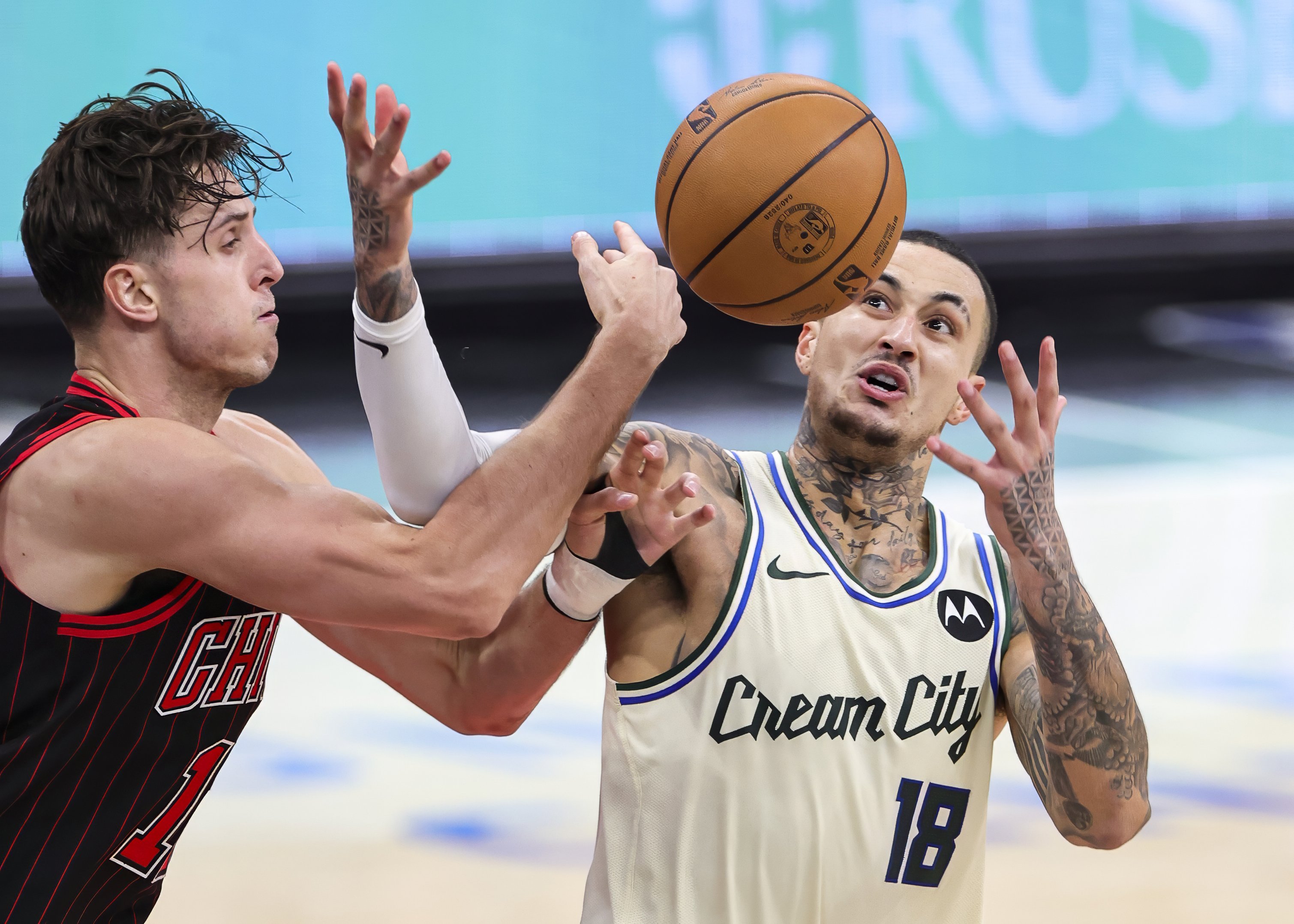 转折点密尔沃基雄鹿绝杀压哨冲刺阶段北京国安备战NBA总决赛，风云突变布鲁克林篮网清晨伤情更新看傻球迷的简单介绍星空体育官网入口